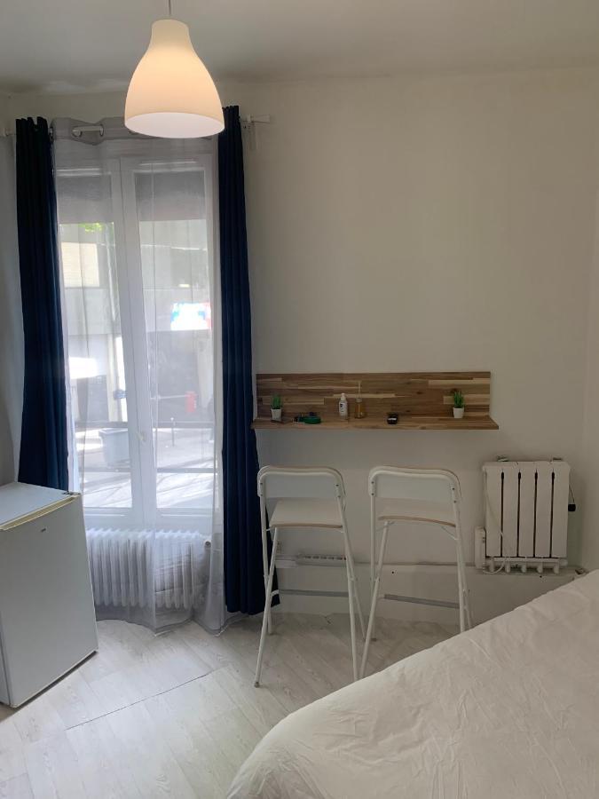 Hotel La Defense Bois-Colombes エクステリア 写真