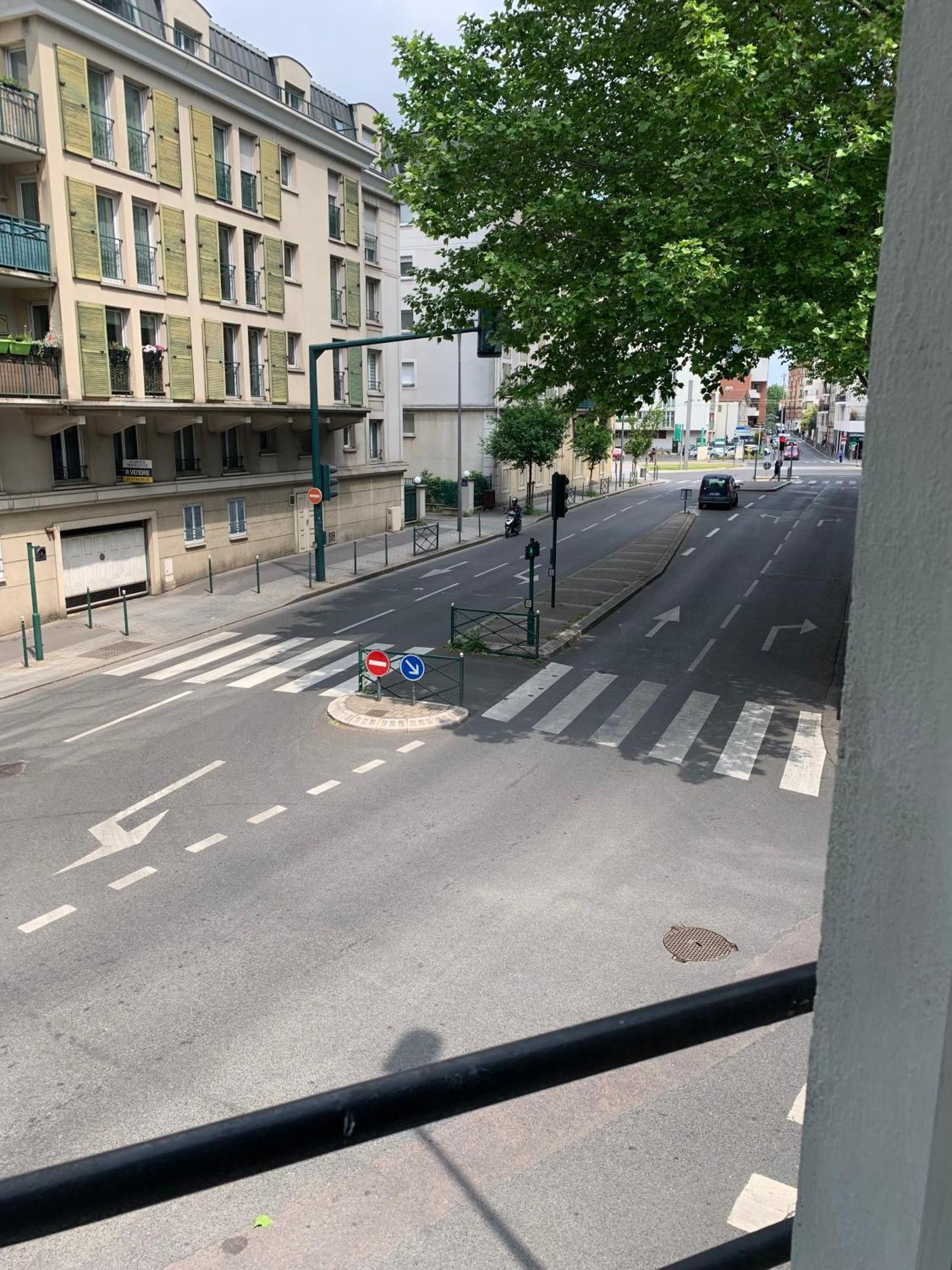 Hotel La Defense Bois-Colombes エクステリア 写真